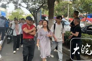 罗马诺：曼联推动梅努续约谈判，希望今夏之前签下新合同